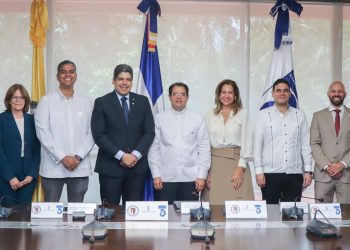 Asociación Cibao, PUCMM y Fundación Madre y Maestra becarán estudiantes de excelencia académica y escasos recursos