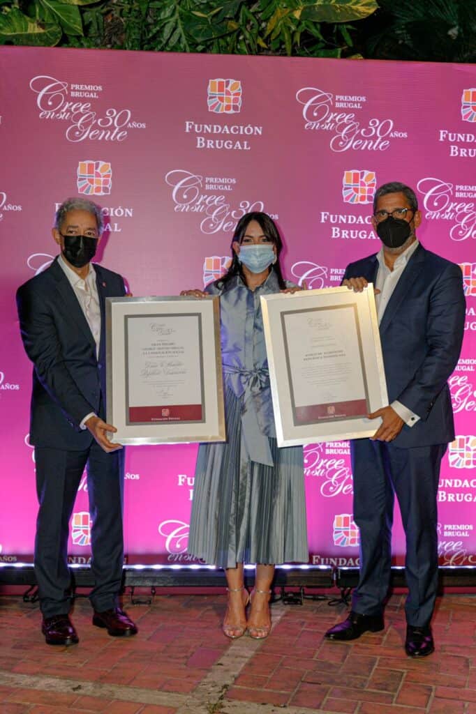 Banco de Alimentos de la República Dominicana gana el Gran Premio George Arzeno Brugal a la Innovación Social Banco de Alimentos de la República Dominicana gana el Gran Premio George Arzeno Brugal a la Innovación Social