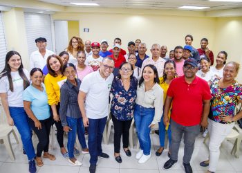 BHD lleva programa de acompañamiento, asesoría y formación a Azua