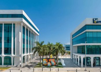 APAP lidera inclusión financiera digital con soluciones accesibles para personas con discapacidad visual