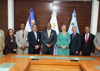 Contraloría y PNUD firman acuerdo de cooperación para la prestación de servicios de desarrollo