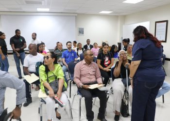 Entidades realizan primera feria de empleo para personas con discapacidad en Santiago