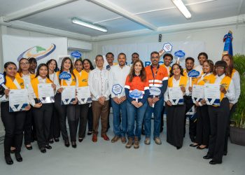 Barrick Pueblo Viejo gradúa 61 beneficiarios de su Programa de Aprendices