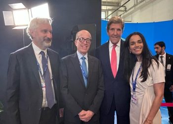 John Kerry anuncia fondo para financiar transición energética en RD y otros 3 países