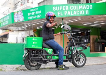 Inician entrega de motores eléctricos a colmados del programa “E-Delivery” del BID y Nature Power con apoyo de Cervecería