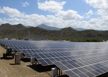 BID otorga el mayor financiamiento para energías renovables del Caribe para AES Dominicana