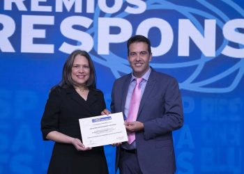 Programa de la Asociación Cibao queda finalista en Premios Corresponsables